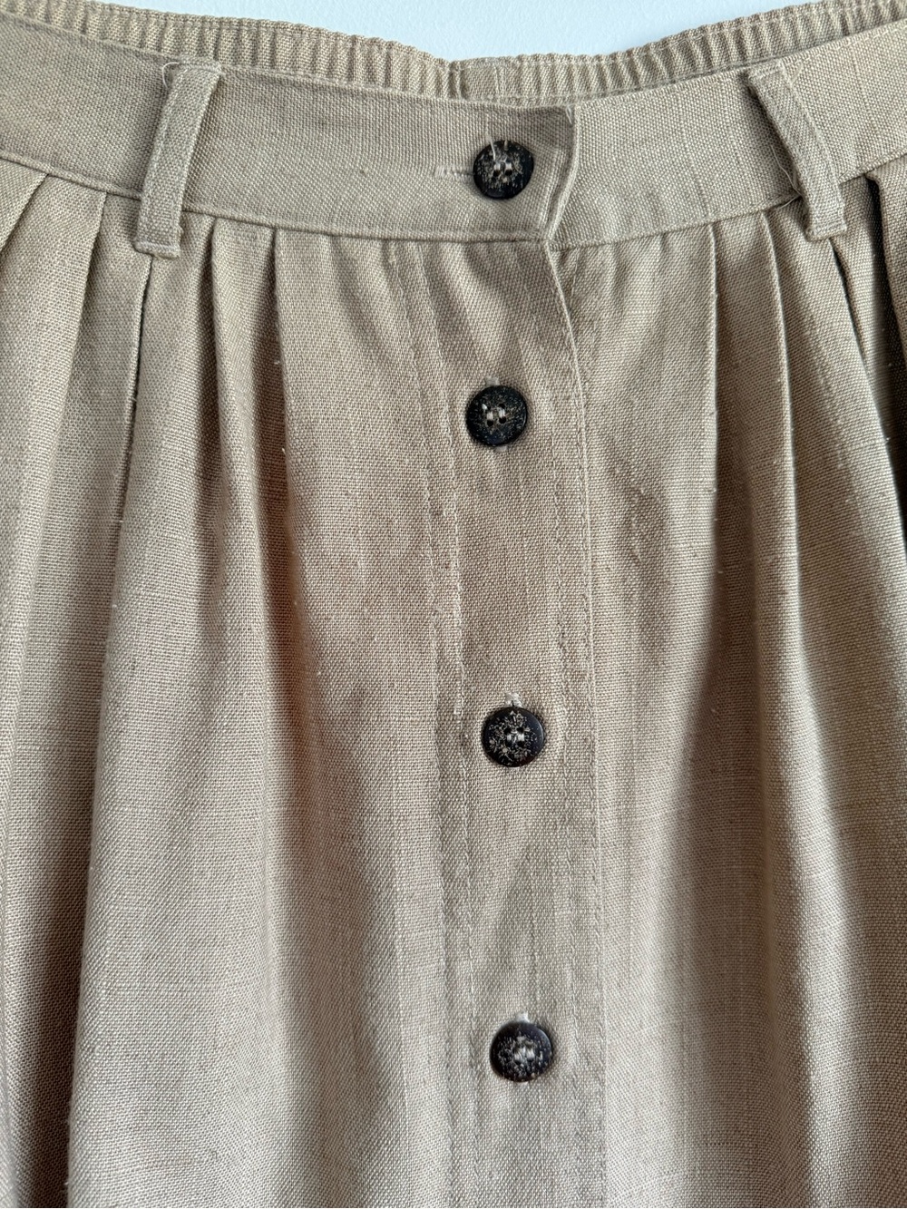Vintage Jantzen Tan A-Line Button-Front Skirt with Pockets - Picture 5 of 8